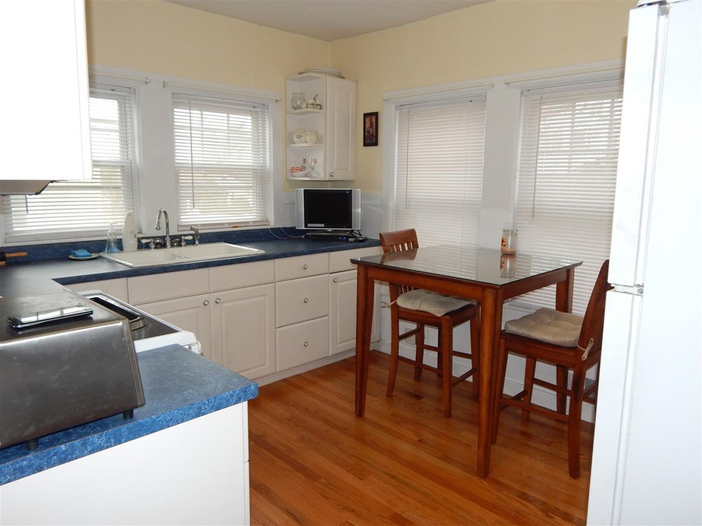 899 Riverside Drive Methuen, MA 01844 - Photo 5 of 28 Gallery Image 5