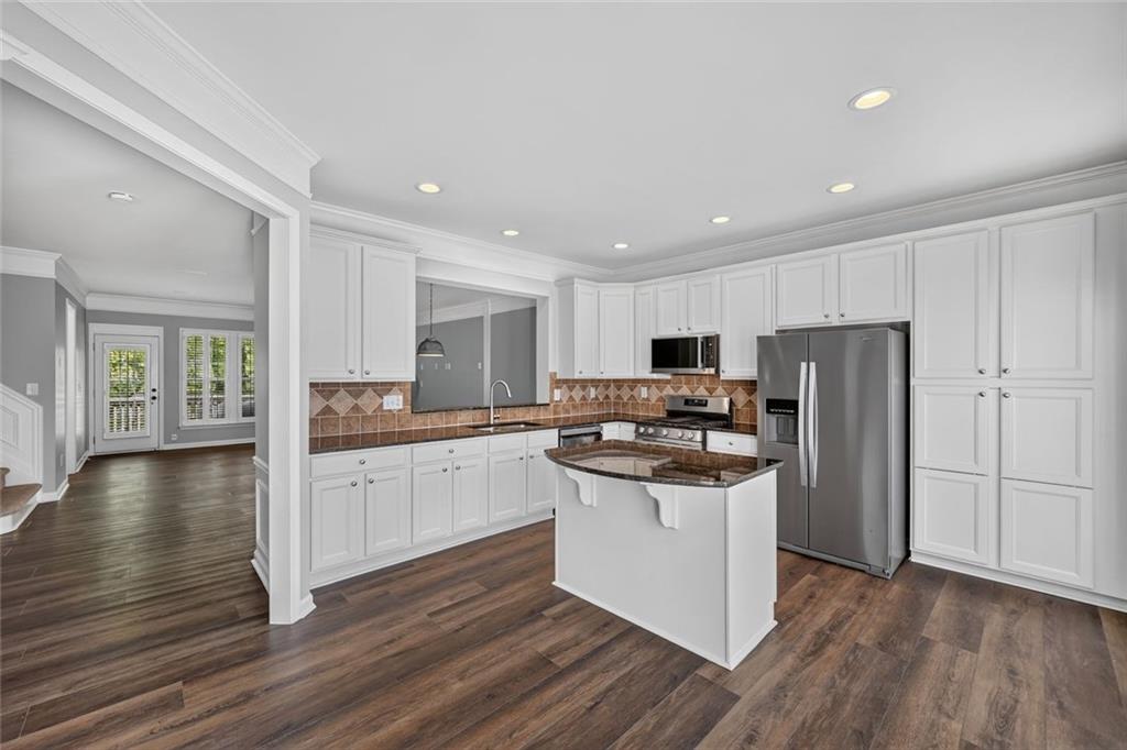 3423 Triview Square Atlanta, GA 30339 - Photo 7 of 44 Gallery Image 7