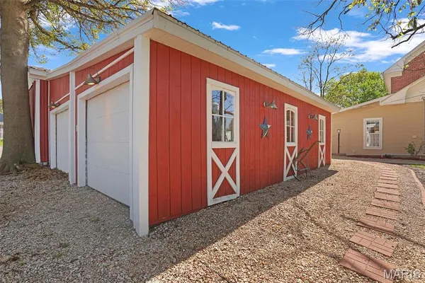 $249,000 | 409 West Central Street, Bethalto, IL 62010