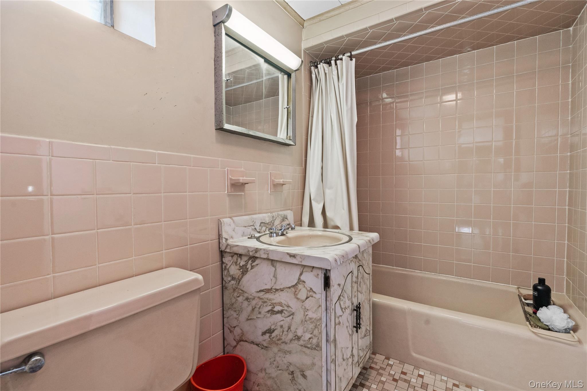 11 Dearborn Street New Rochelle, NY 10801 - Photo 30 of 30 Lower Level Bathroom