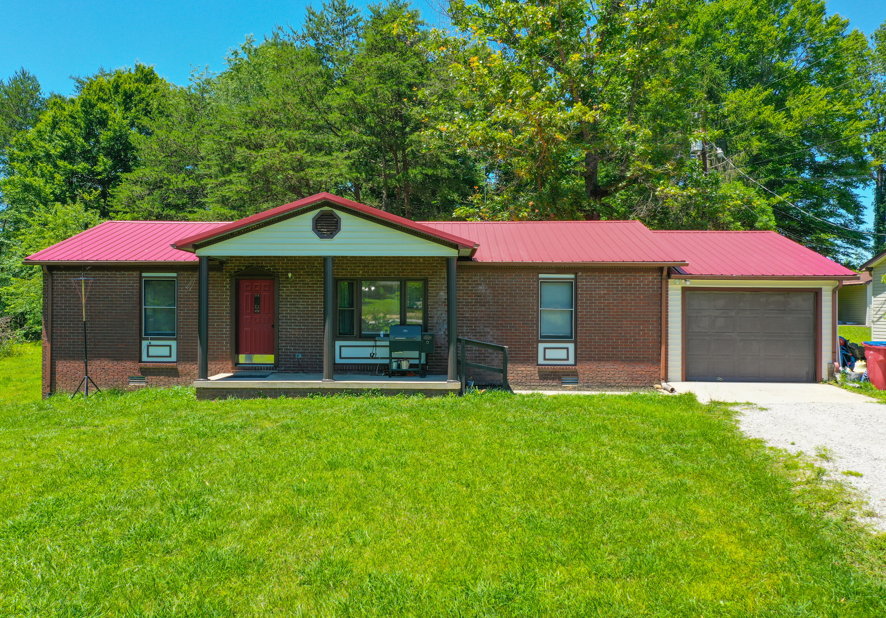 996 Rocky Branch Road London, KY 40744 - Photo 1 of 31 IMG_7105