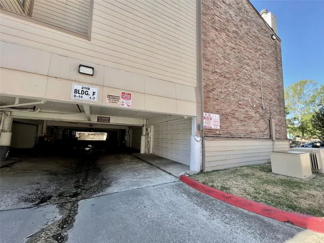 a view of an outdoor space