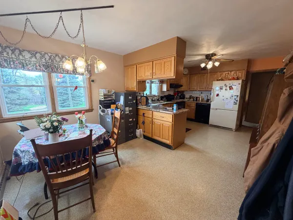 $489,900 | 2280 South Rock City Road, Ridott, IL 61067
