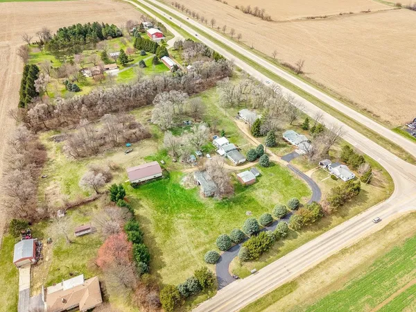 $489,900 | 2280 South Rock City Road, Ridott, IL 61067