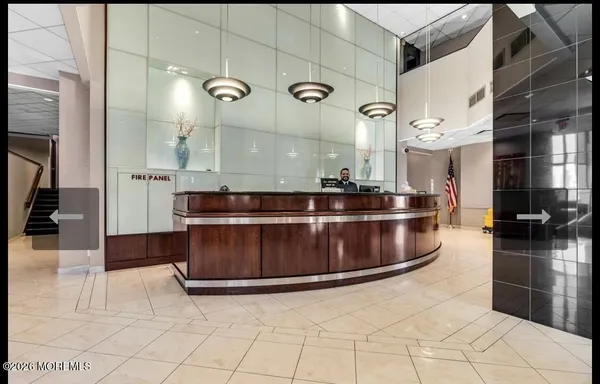 $349,999 | 7000 Boulevard East, Unit 49I, Guttenberg, NJ 07093