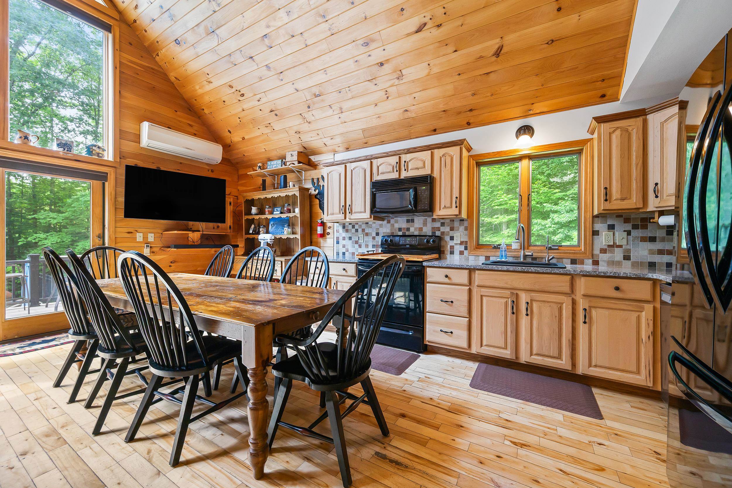 34 Charles Road Conway, NH 03813 - Photo 9 of 48 Gallery Image 9