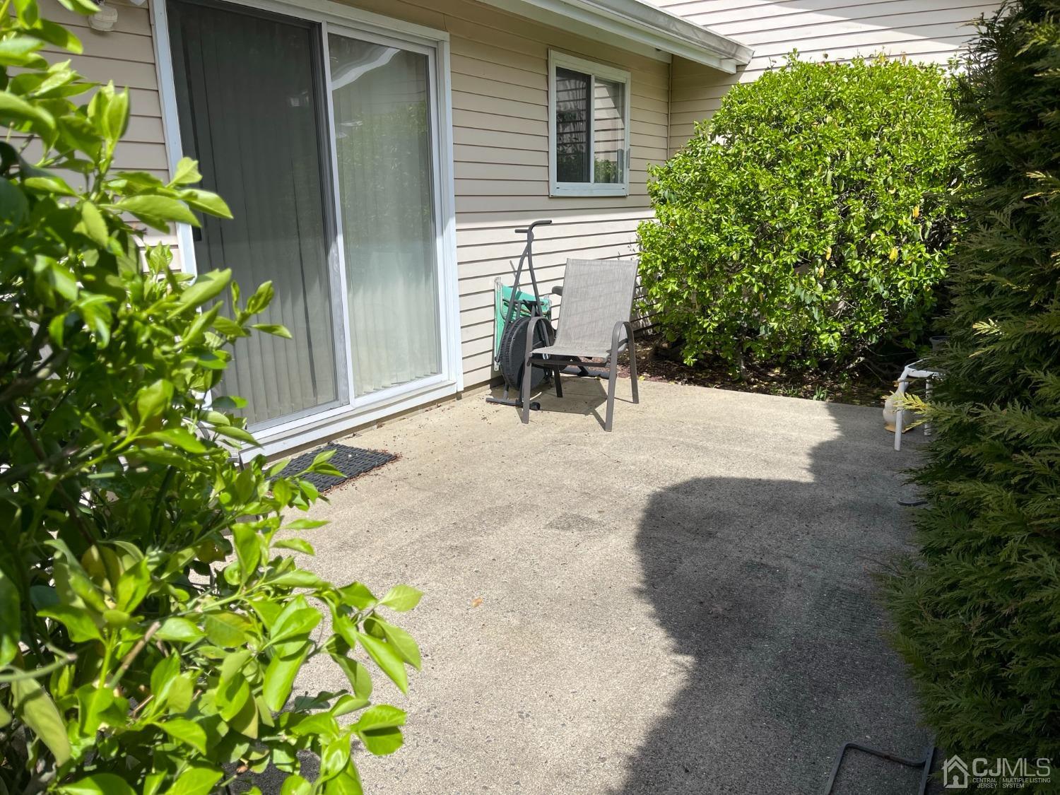 B Closter Road Monroe Township, NJ 08831 - Photo 10 of 34