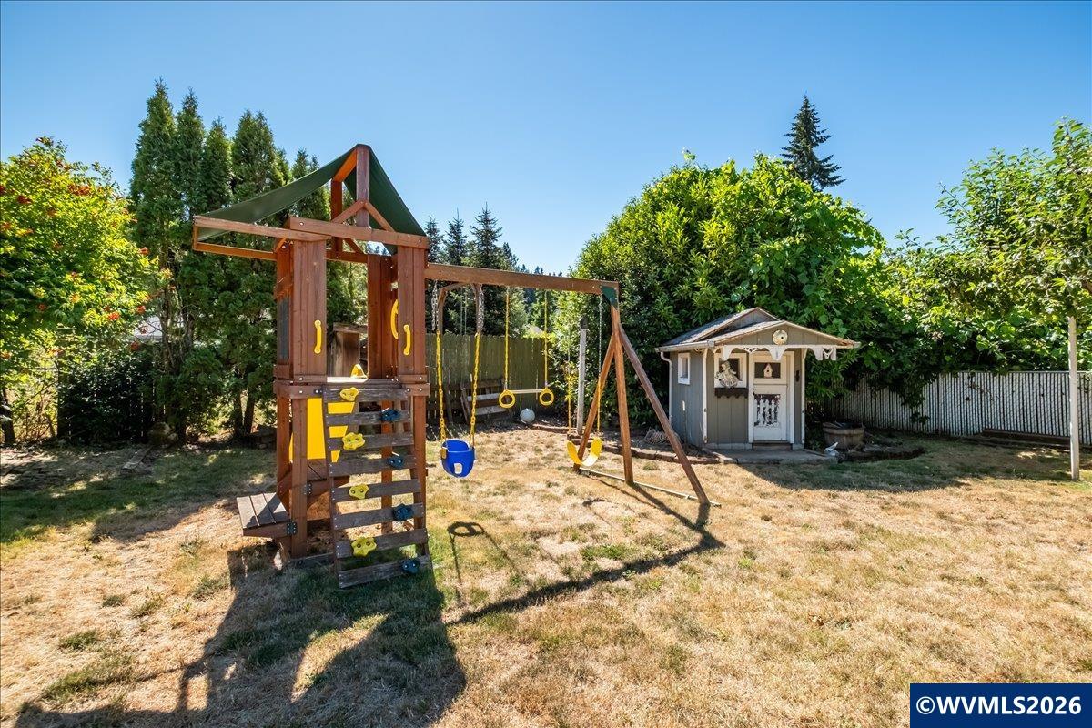 1012 South Water Street Silverton, OR 97381 - Photo 39 of 46