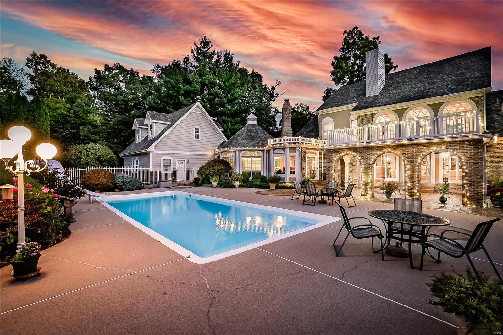 421 Lake Christine Drive Belleville, IL 62221 - Photo 2 of 53