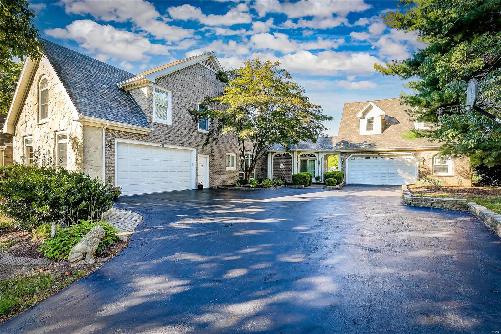 421 Lake Christine Drive Belleville, IL 62221 - Photo 6 of 53