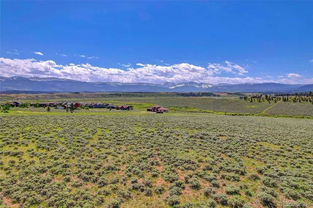 a view of an ocean from a yard