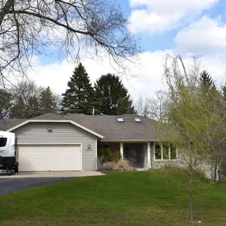 $665,000 | N61W16124 Hawthorne Drive, Menomonee Falls, WI 53051