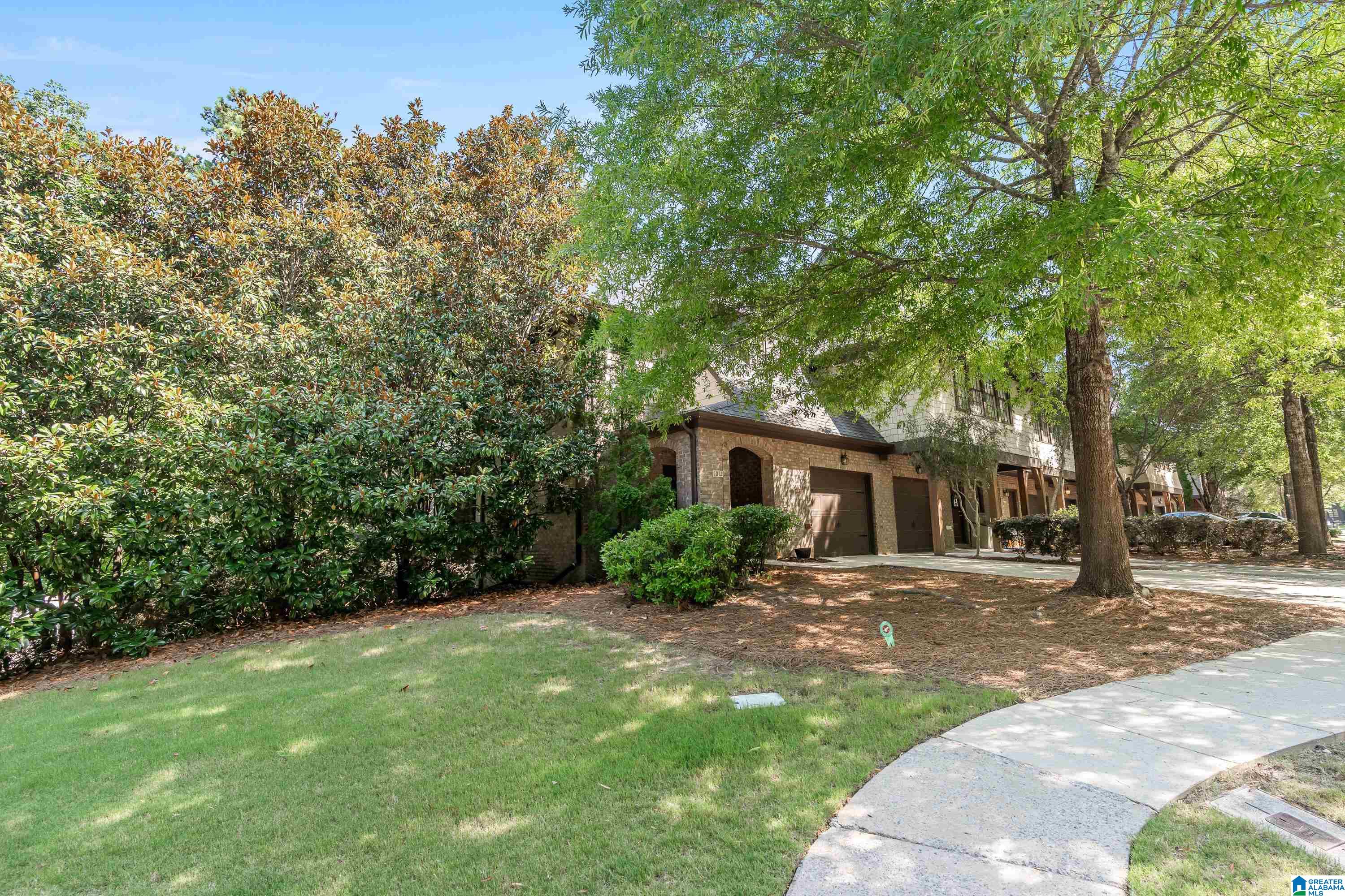 1012 Inverness Cove Way Birmingham, AL 35242 - Photo 2 of 42