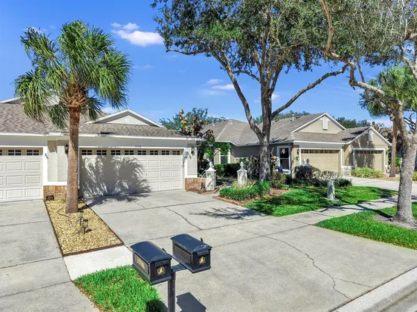 $384,000 | 15748 Phoebepark Avenue, Lithia, FL 33547