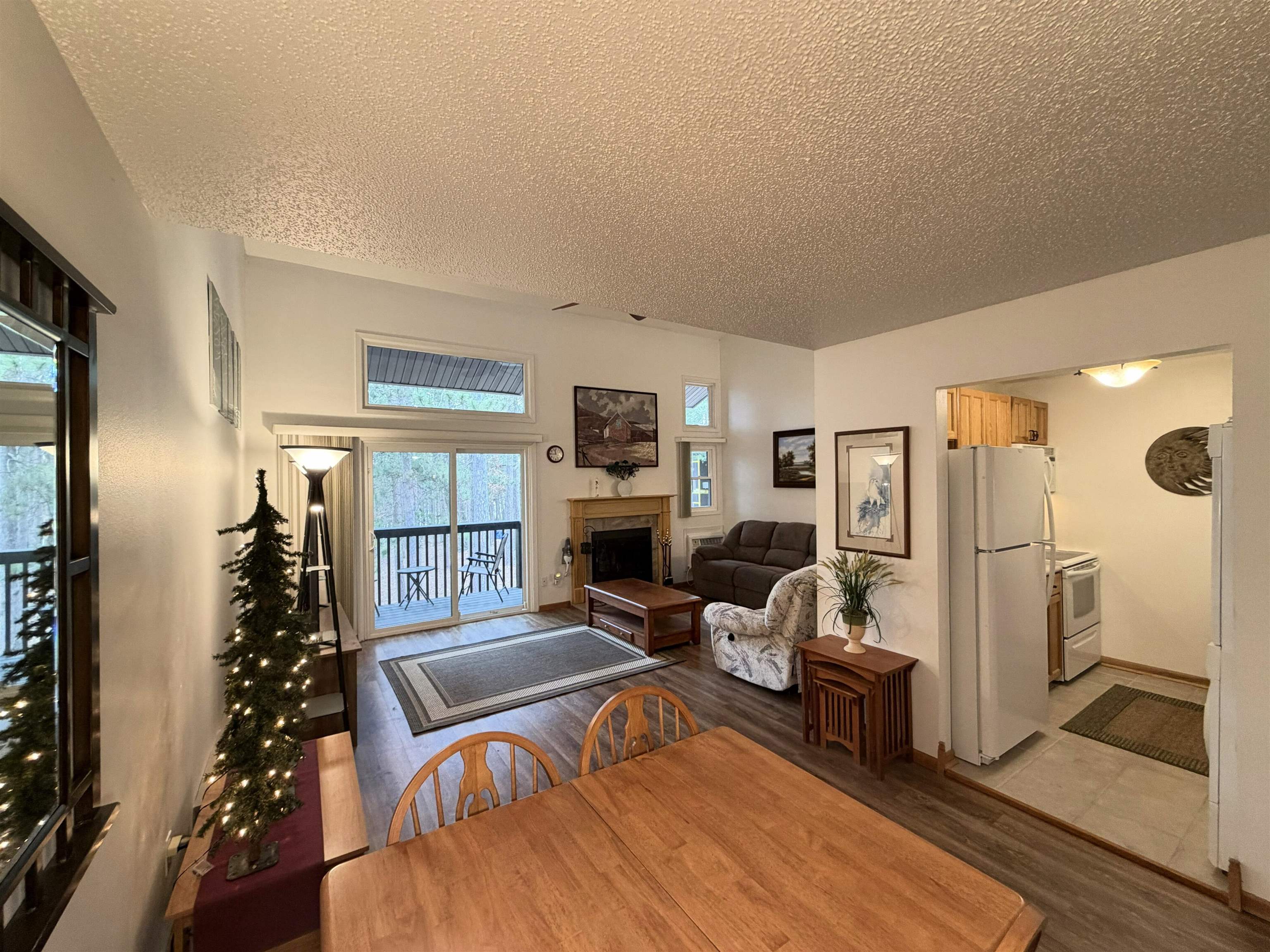 8 Oak Trail Wisconsin Dells, WI 53965 - Photo 11 of 64