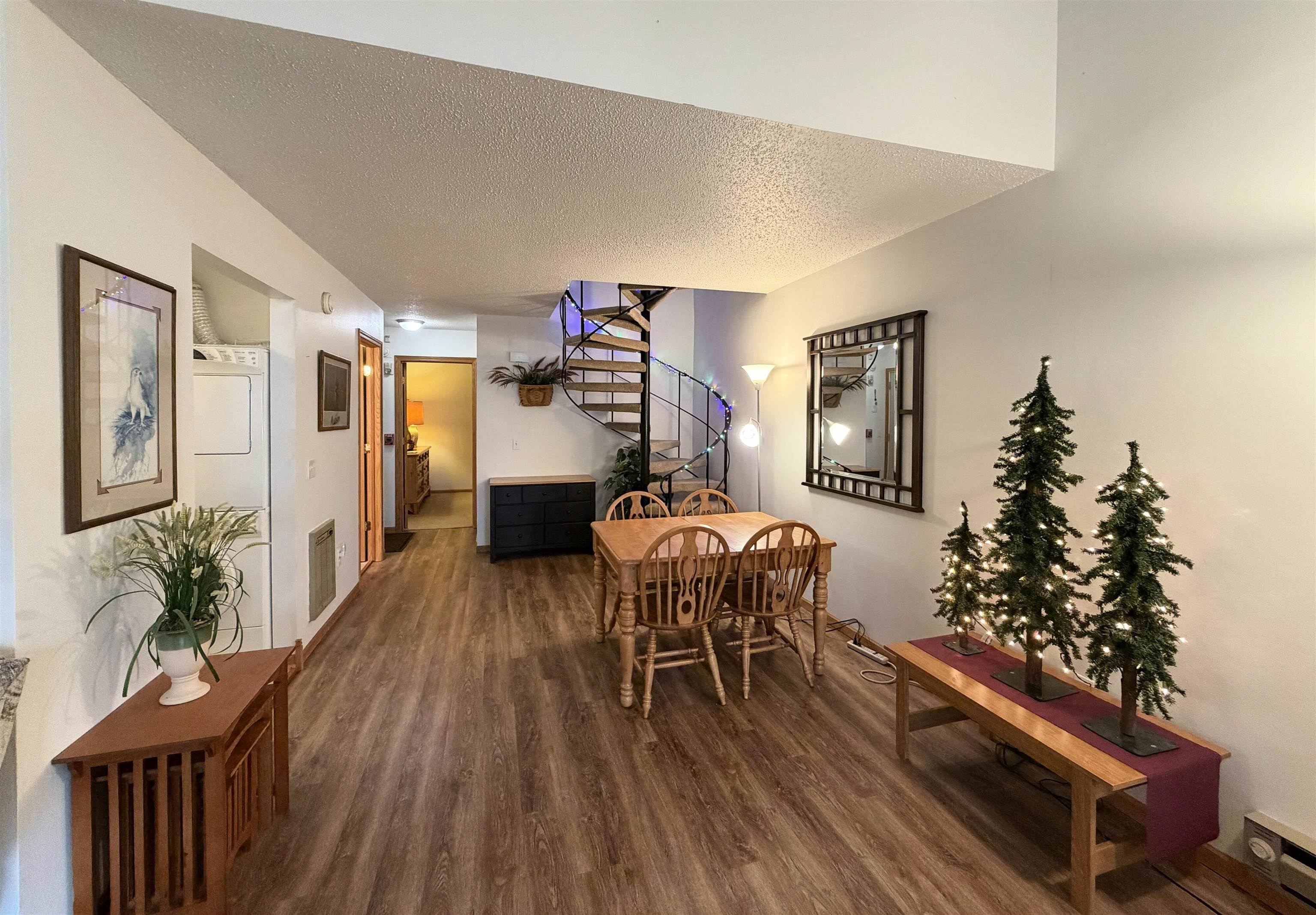 8 Oak Trail Wisconsin Dells, WI 53965 - Photo 13 of 64