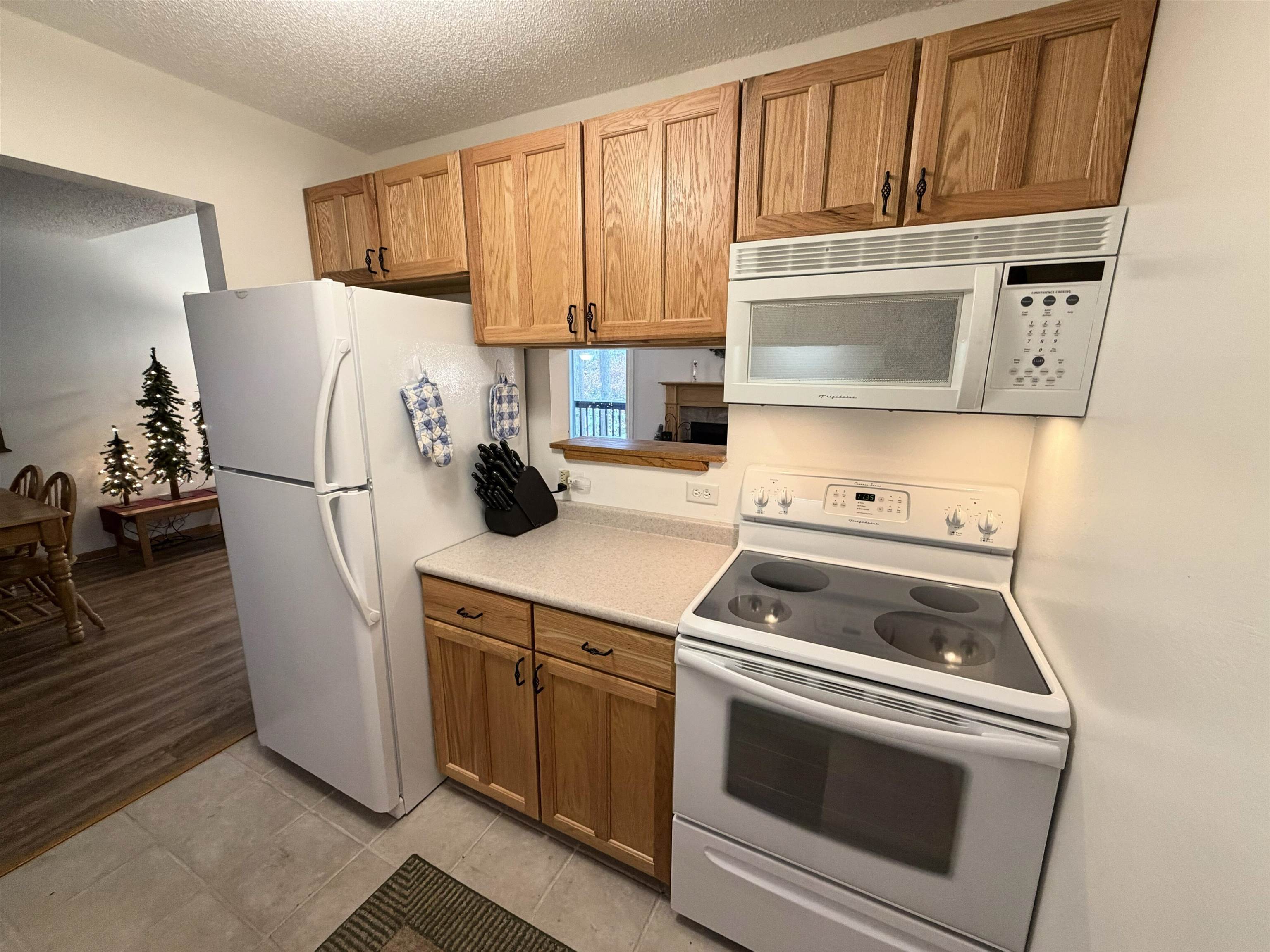 8 Oak Trail Wisconsin Dells, WI 53965 - Photo 16 of 64