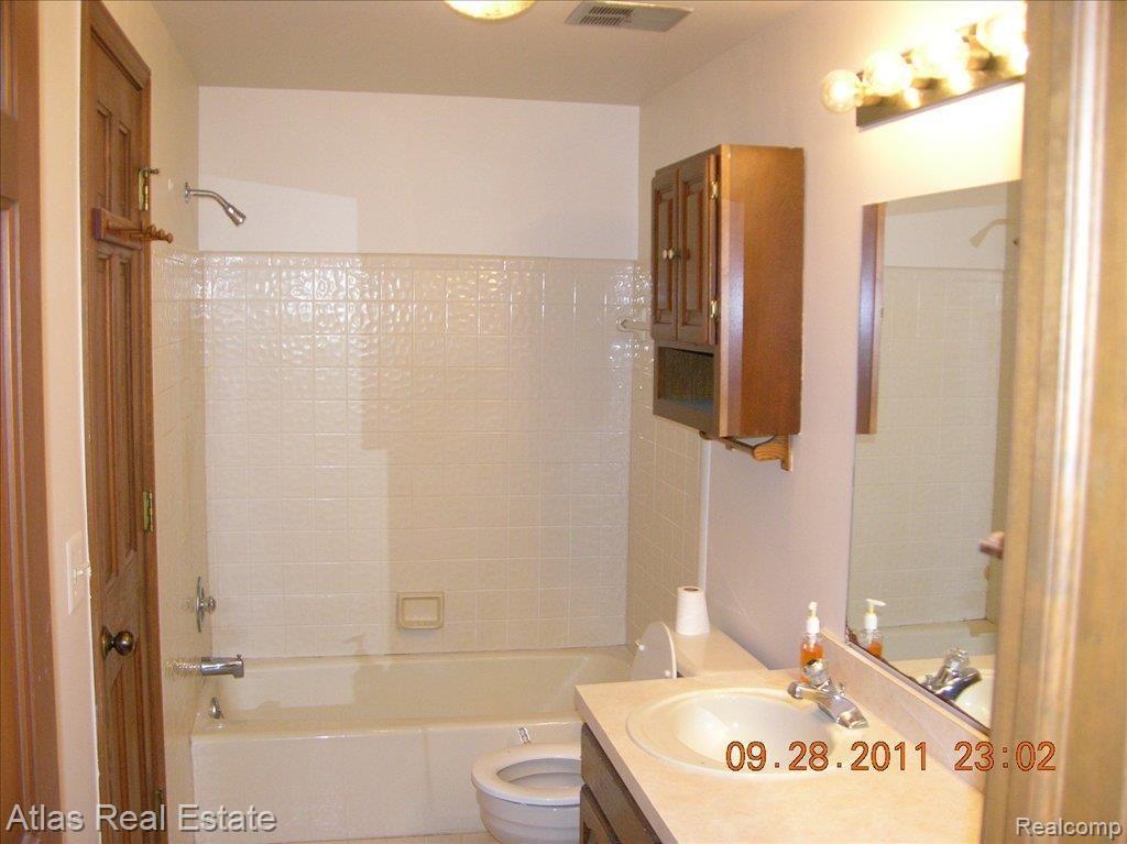 7245 Dutch Road Goodrich, MI 48438 - Photo 6 of 12 DSCN7131