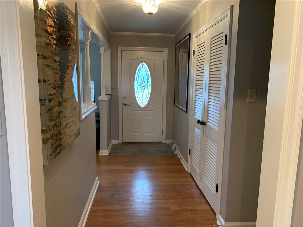 4707 Radnor Road Indianapolis, IN 46226 - Photo 5 of 47 Gallery Image 5