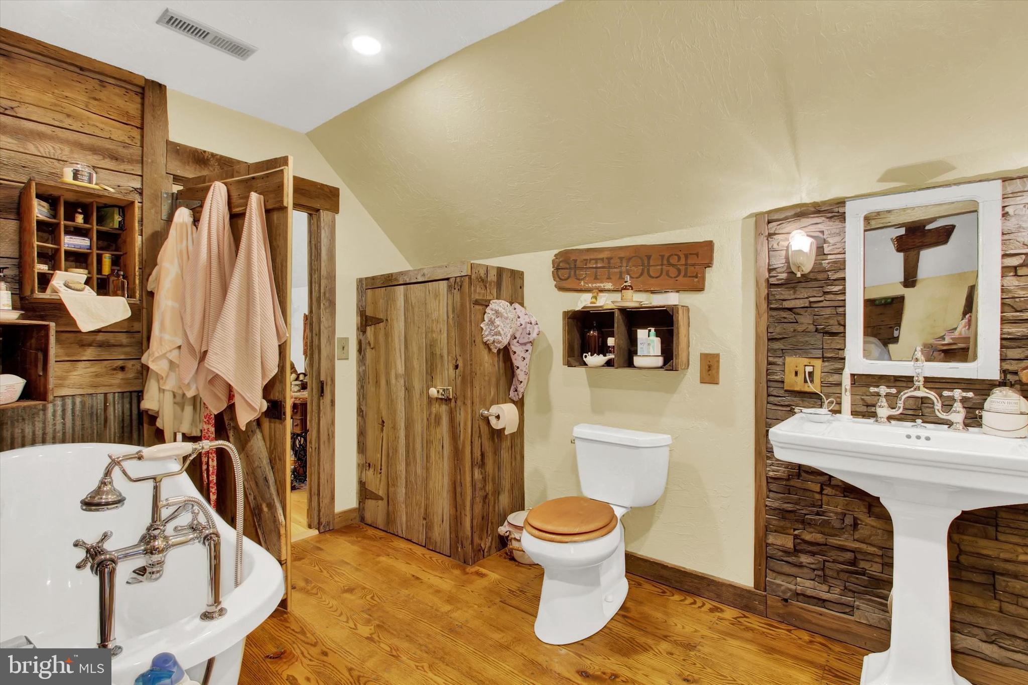 574 Blooming Grove Road Hanover, PA 17331 - Photo 17 of 28