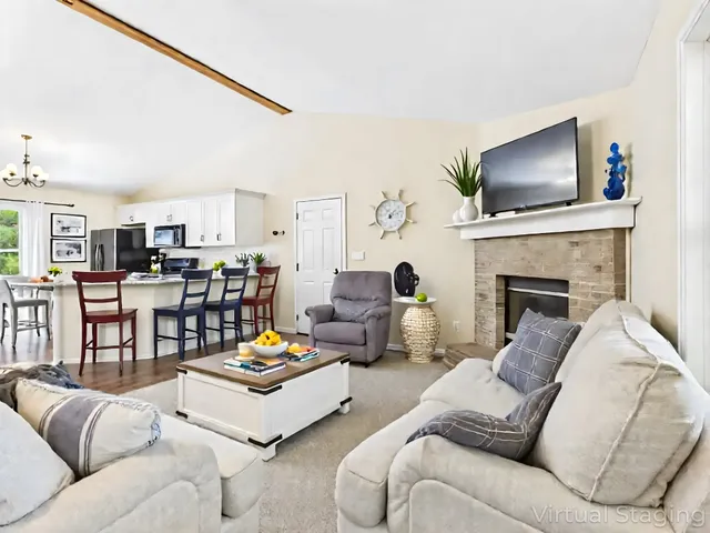 $579,000 | 73 Mingo Drive, Eddyville, KY 42038