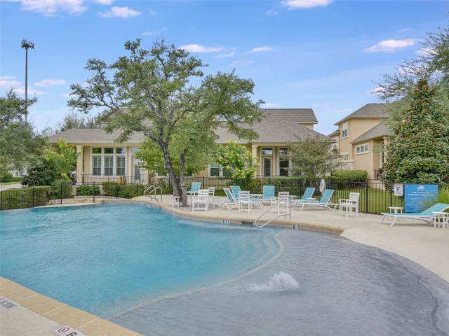 $2,700 | 15315 Glen Heather Drive, Unit 905, Lakeway, TX 78738