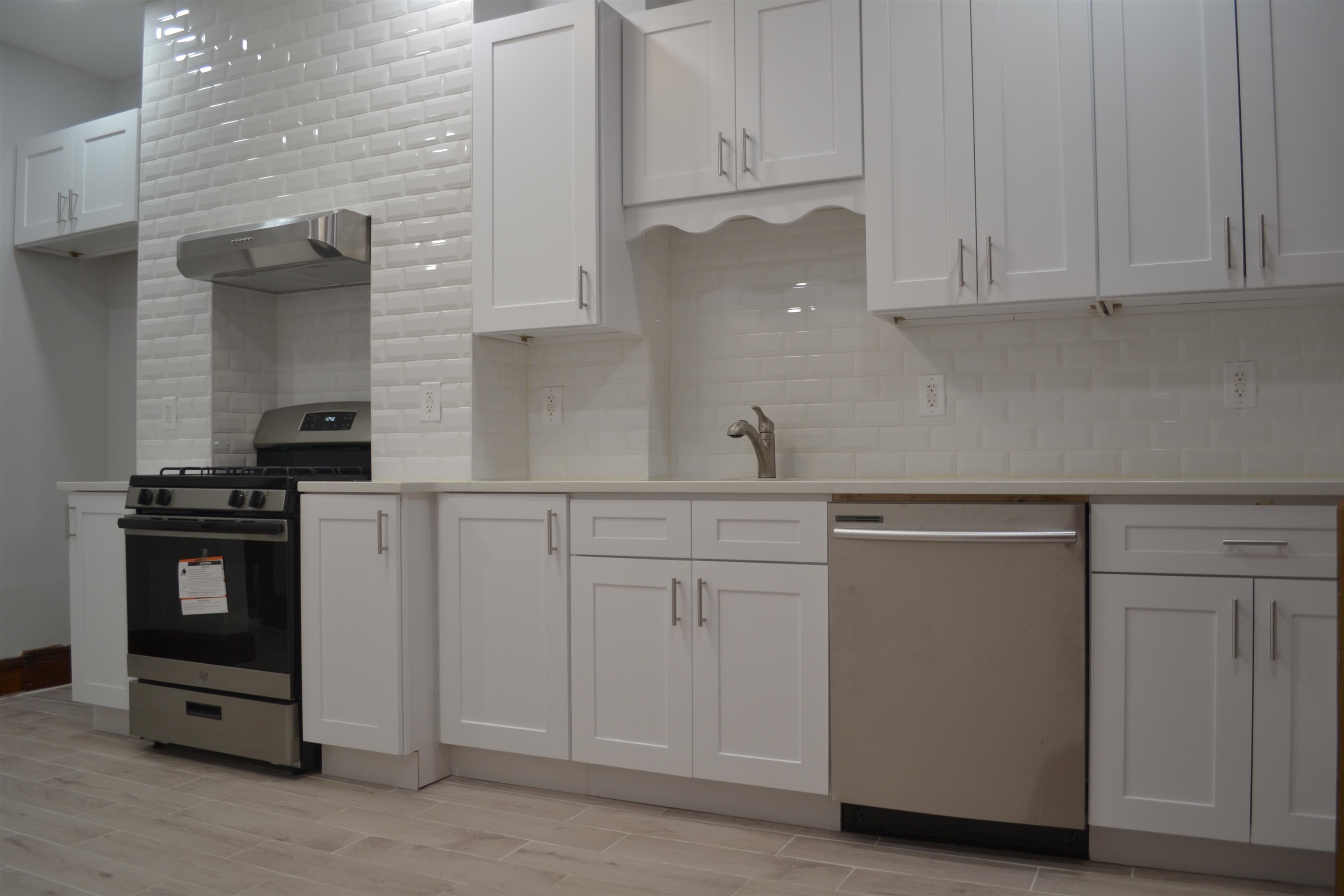 716 10th Street Union City, NJ 07087 - Photo 9 of 27