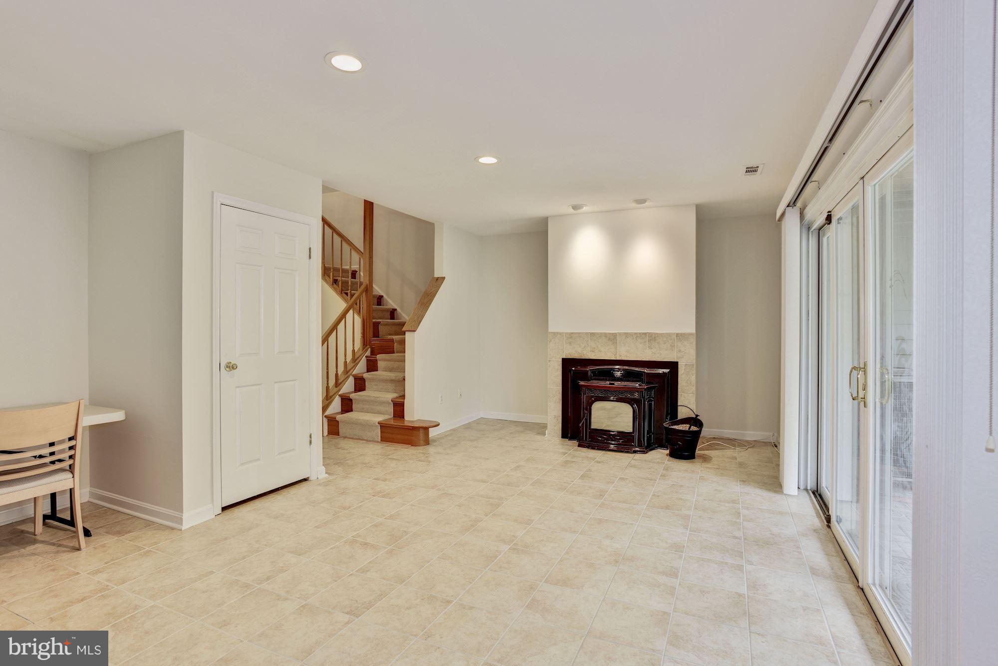 5133 Columbia Road, Unit 1595 Columbia, MD 21044 - Photo 24 of 30 a view of empty room with fireplace and closet