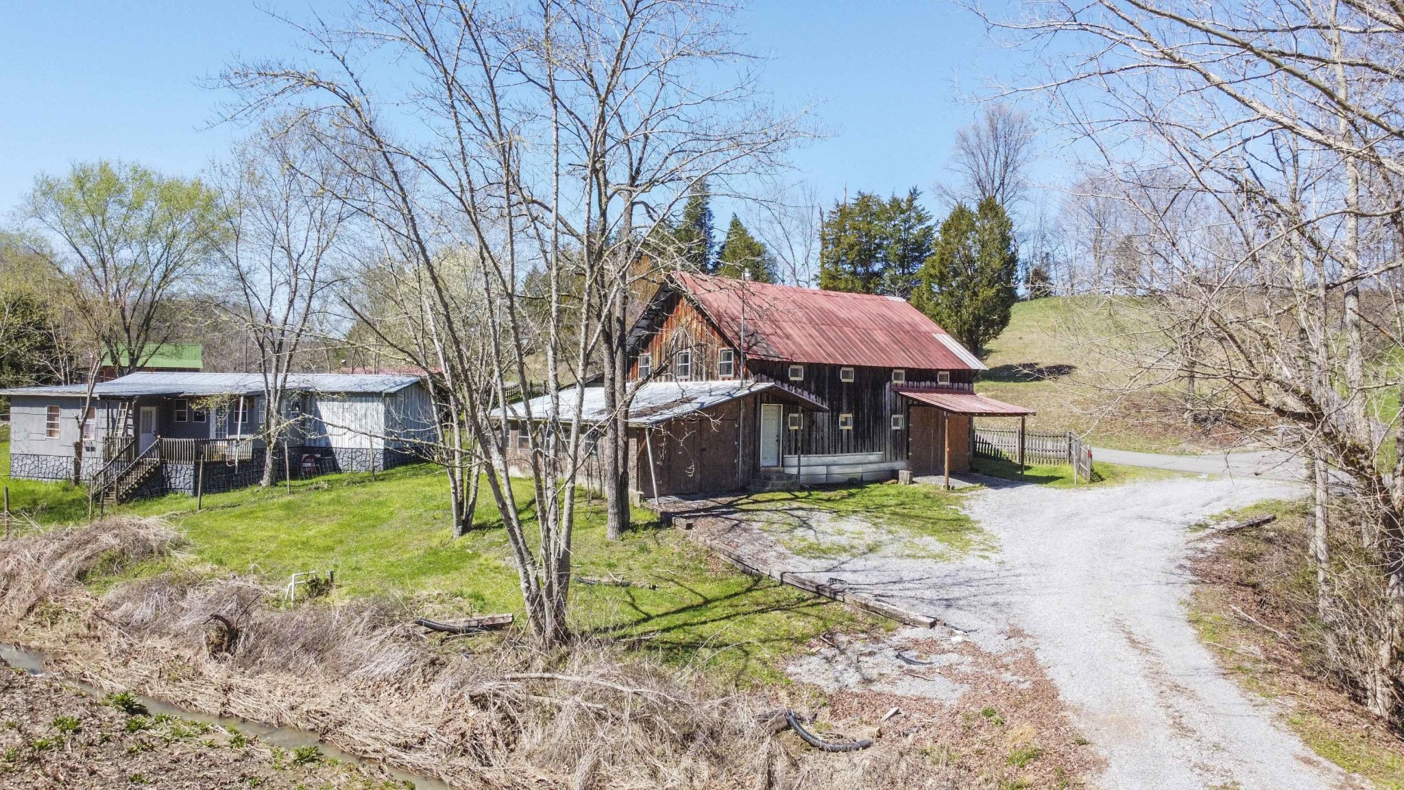 1132 Long Bend Road Rogersville, TN 37857 - Photo 4 of 40 Gallery Image 4