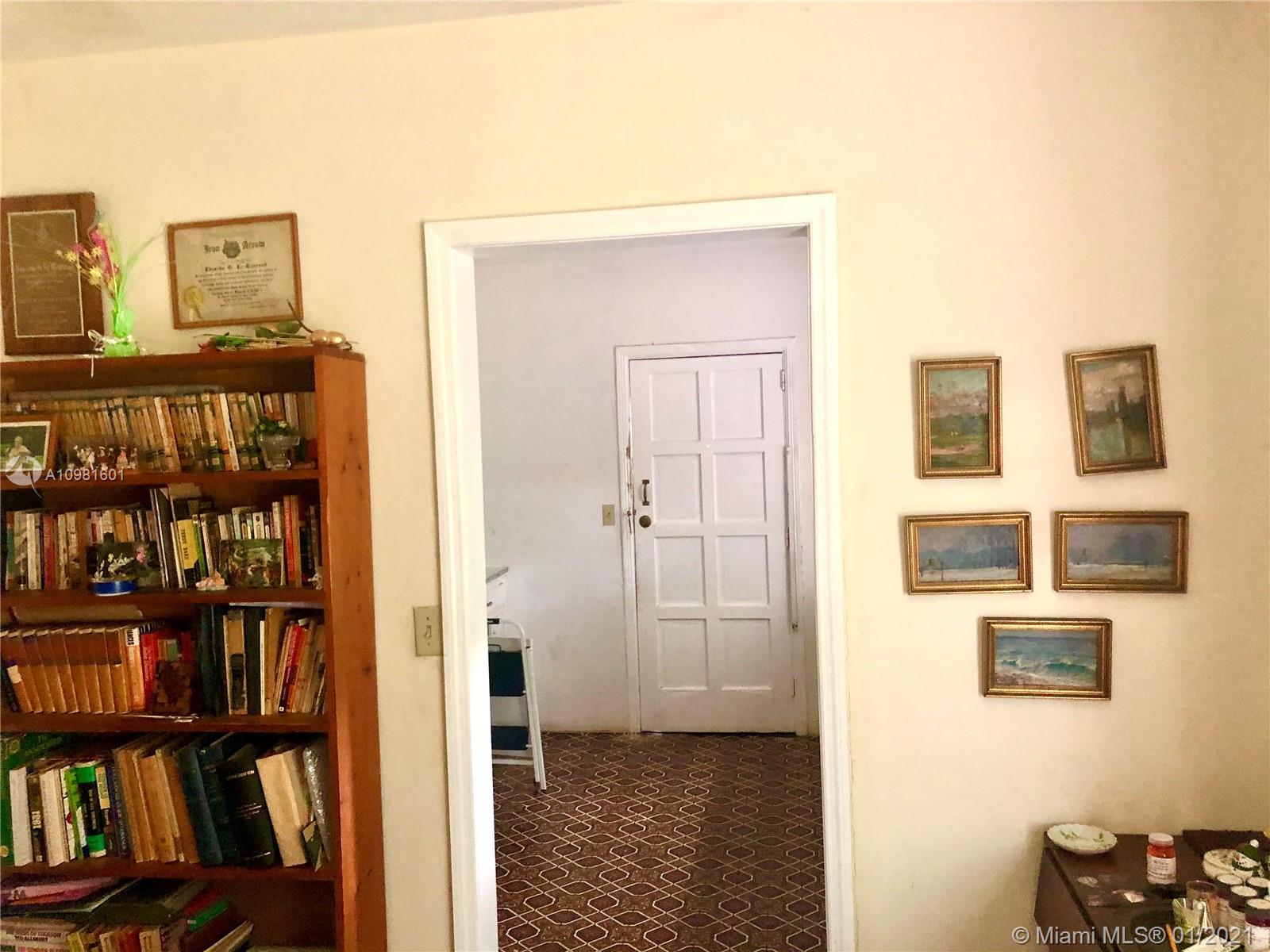 357 Southwest 18th Terrace Miami, FL 33129 - Photo 15 of 21 Gallery Image 15