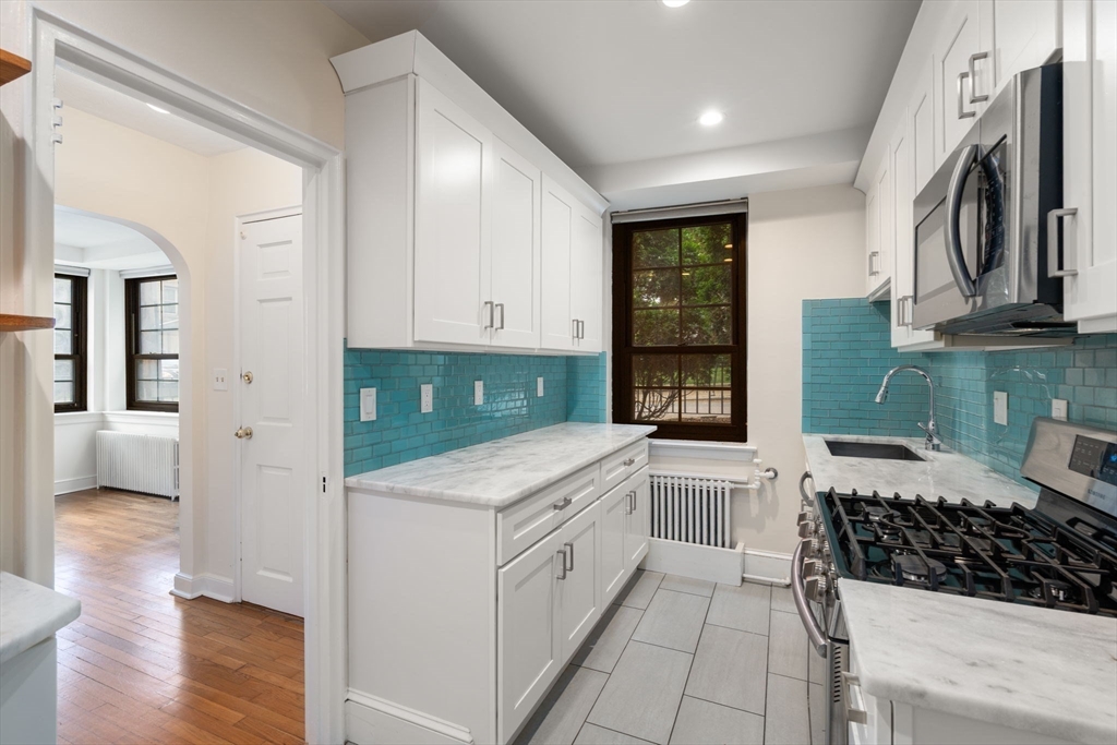 56 Garrison Road, Unit 56 Brookline, MA 02445 - Photo 3 of 19