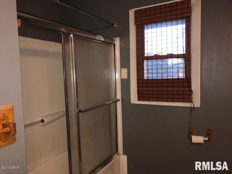 116 Circle Drive Herrin, IL 62948 - Photo 16 of 20