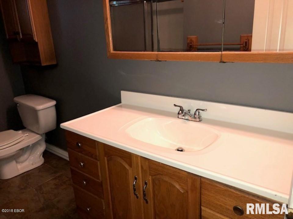 116 Circle Drive Herrin, IL 62948 - Photo 17 of 20