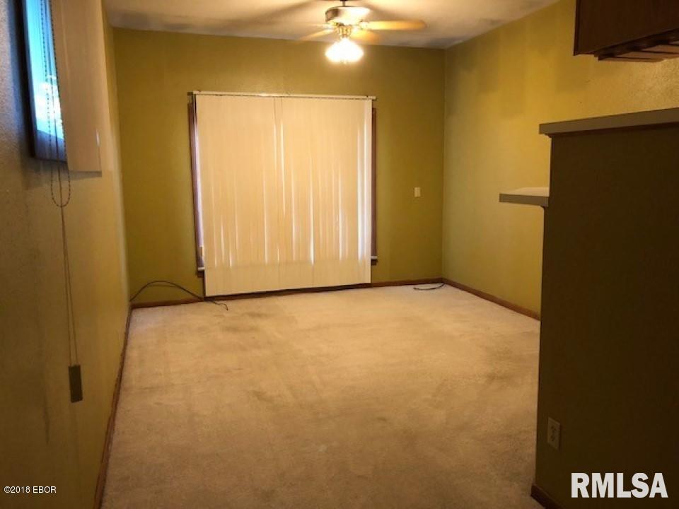 116 Circle Drive Herrin, IL 62948 - Photo 10 of 20