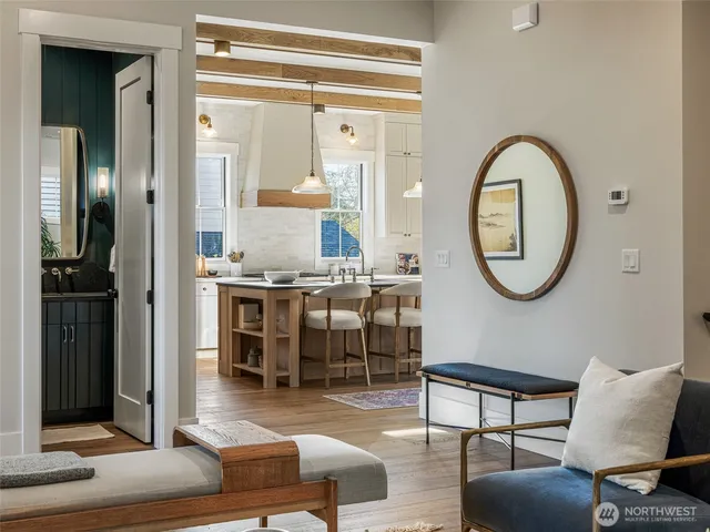 $3,298,000 | 6807 54th Avenue Northeast, Seattle, WA 98115