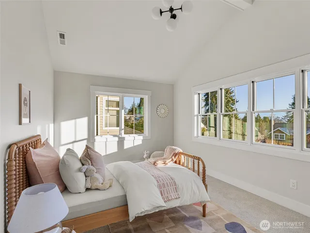 $3,298,000 | 6807 54th Avenue Northeast, Seattle, WA 98115