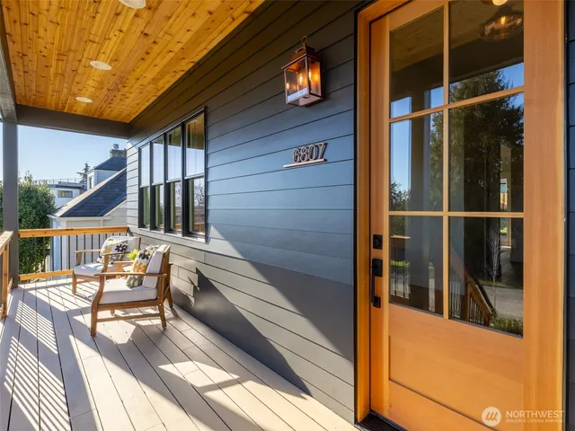$3,298,000 | 6807 54th Avenue Northeast, Seattle, WA 98115