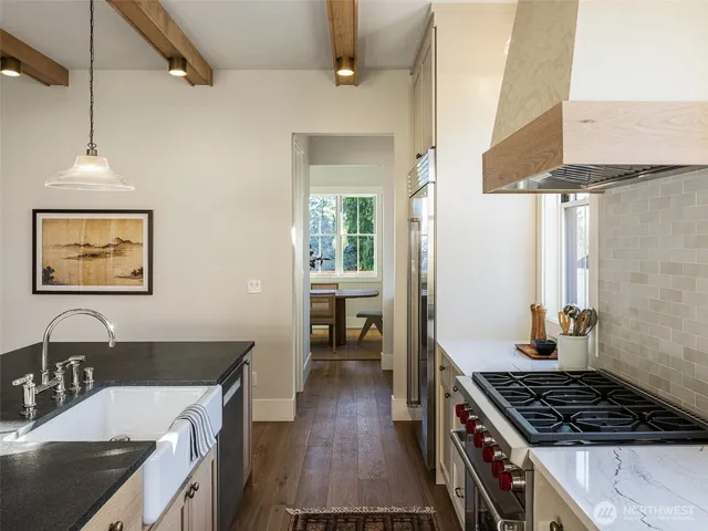 $3,298,000 | 6807 54th Avenue Northeast, Seattle, WA 98115