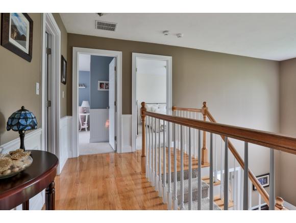 2 Edinburgh Road Windham, NH 03087 - Photo 21 of 36