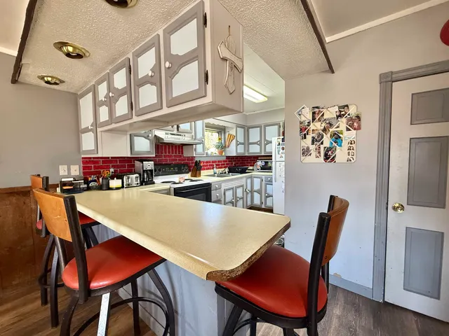 $235,000 | 6 Preville Avenue, Rutland, VT 05701