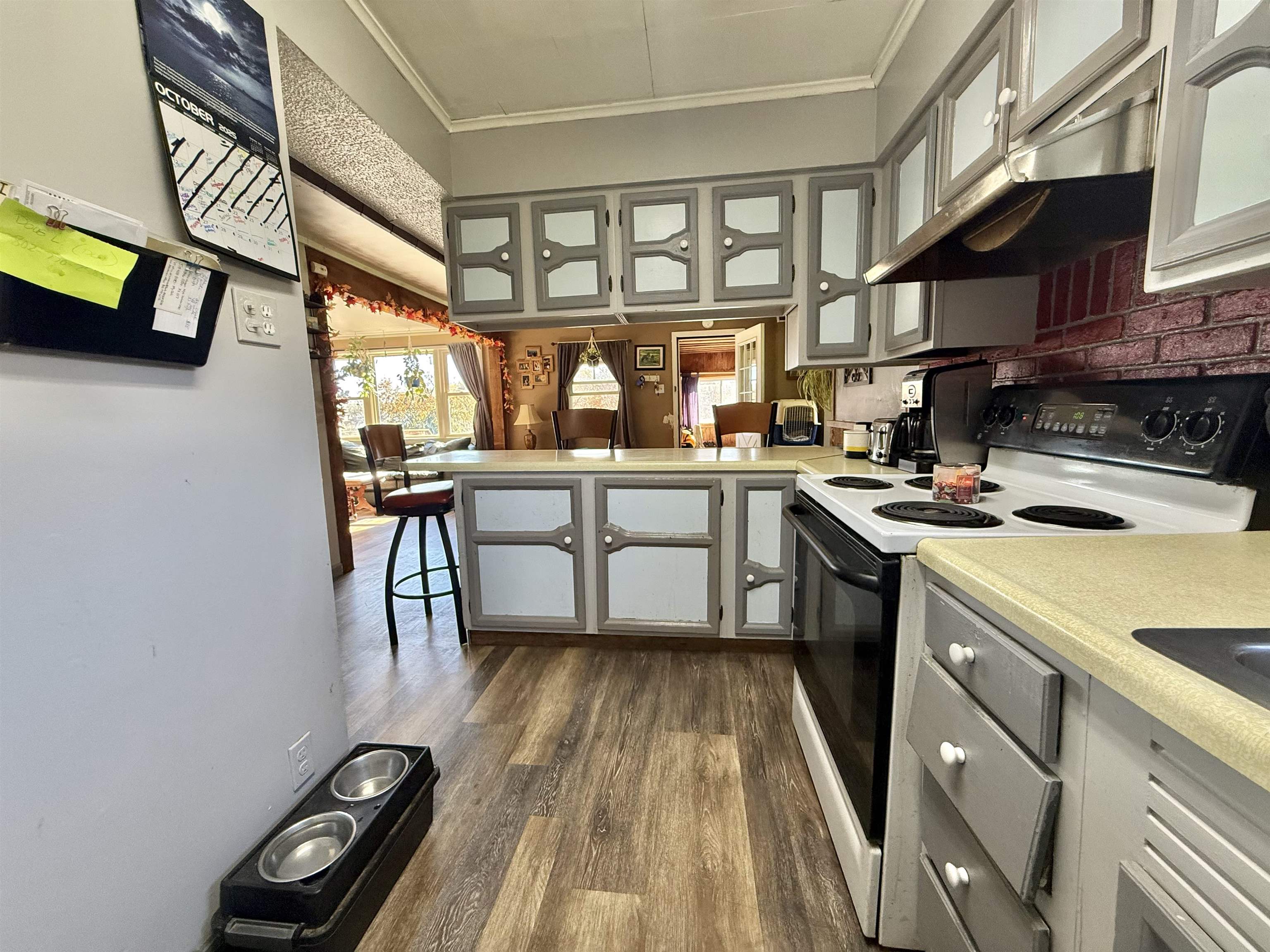 6 Preville Avenue Rutland, VT 05701 - Photo 10 of 34