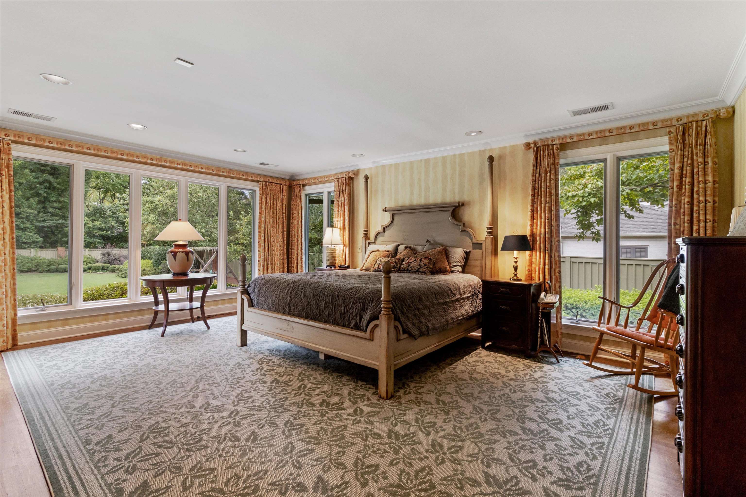 4501 Minden Road Memphis, TN 38117 - Photo 14 of 25 a bedroom with a bed and a large window