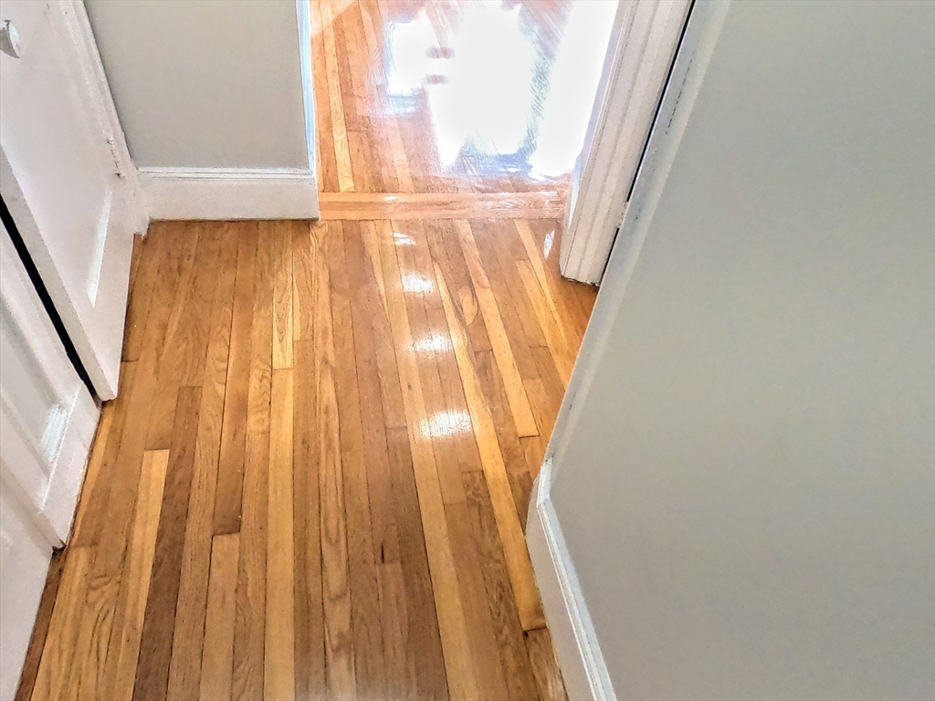 3957 Washington Street, Unit 3L Boston, MA 02131 - Photo 11 of 35