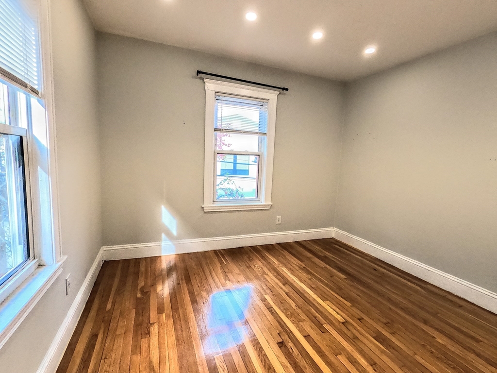 3957 Washington Street, Unit 3L Boston, MA 02131 - Photo 26 of 35