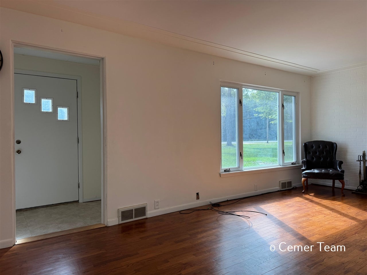 1926 Shettler Road Muskegon, MI 49444 - Photo 11 of 28 Gallery Image 11