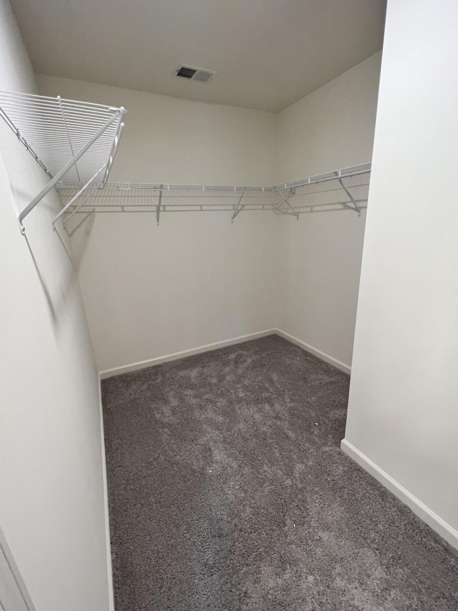 1014 Carriage Wood Circle Ridgeville, SC 29472 - Photo 6 of 6 8