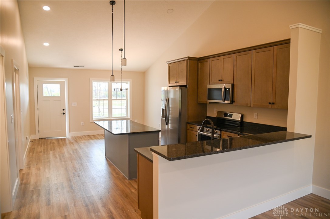 435 Reed Avenue Versailles, OH 45380 - Photo 5 of 32