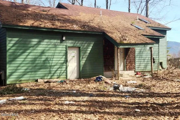 $390,000 | 15 Braley Lane, Bolton, NY 12814