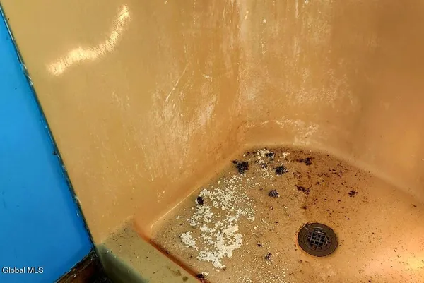 $390,000 | 15 Braley Lane, Bolton, NY 12814