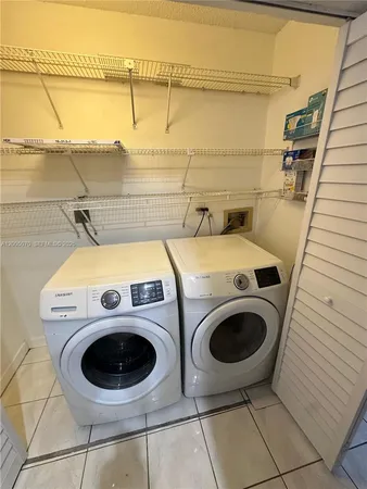 $3,200 | 8974 Northwest 112th Street, Hialeah Gardens, FL 33018